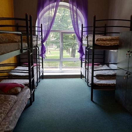 Travel Station Hostel Ιβανό-Φρανκίβσκ Εξωτερικό φωτογραφία